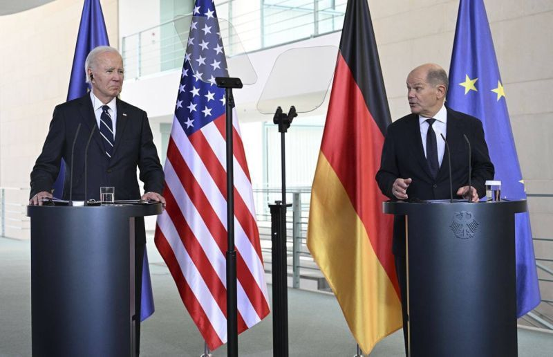 The main obstacle of Ukraine joining NATO is the position of the U.S. and Germany. Both countries oppose Ukraine joining NATO because of fears of "escalation with russia."This is ridiculous, given that North Korea has already send its troops to russia.