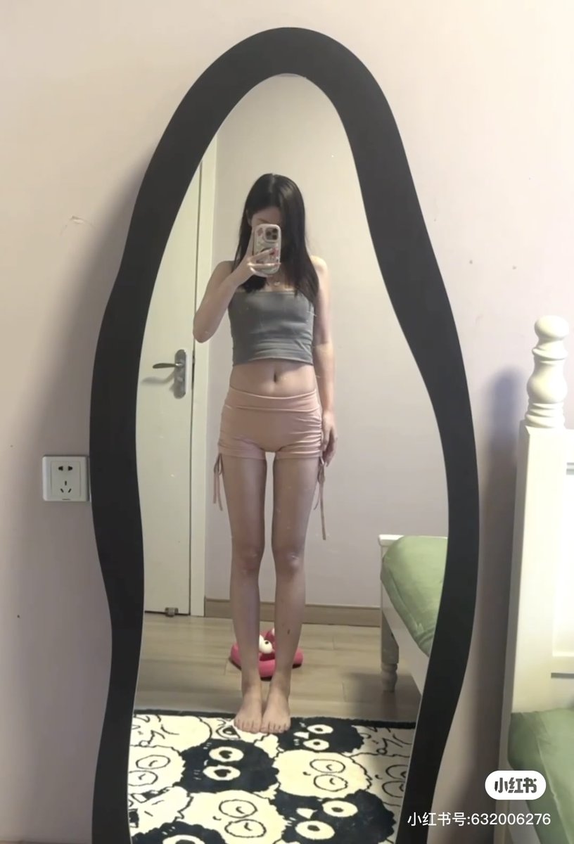 memospo's tweet image. 172cm ☆ 47.7kg ☆ bmi 16.1