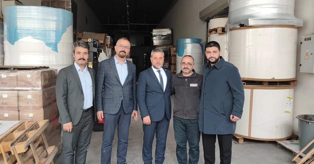 gencnevsehir's tweet photo. Nevşehir Milletvekilimiz ile Hemşehri Ziyaretlerimiz 

Nevşehir Milletvekilimiz Sn. Süleyman Özgün ile birlikte hemşehrimiz İş insanı Tuncer KARACAN'ı Gimatta  faaliyet gösteren işletmesinde ziyaret ettik.

#Cemkar
#Gıda
#Gimat
#Ankara 
#Gencnevsehirliler https://t.co/CuNF7UEkGr