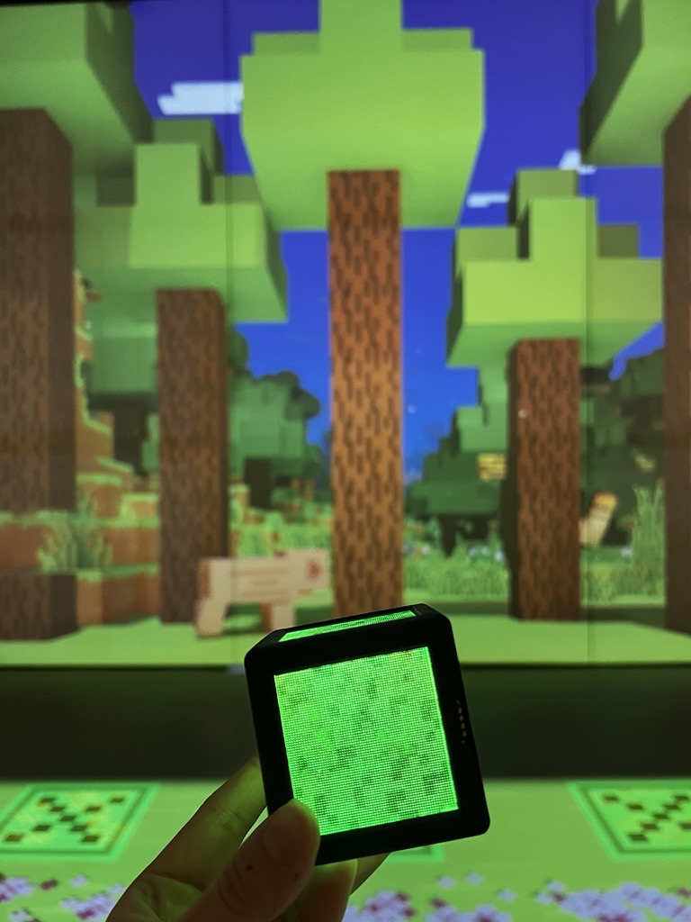 Minecraft tweet media