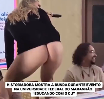 LEANDRO32454361's tweet photo. @CanaldoNegaoo Tirei um print.

Quando meus parentes esquerdistas chatos virem falando que não existe Lacração que tudo mimimi de Extremista - vou mostrar essa bunda na cara deles. https://t.co/2THadSC6gD