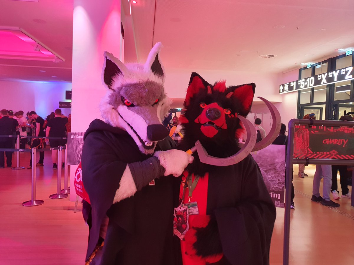 Jake_The_Hell_Wolf_21 (@jakethehellwolf) on Twitter photo At #Eurofurence2024 I met daddy death <a href="/jasper_girl1989/">@Silly Jasper gurl. at Megaplex2025 โ๏ธ EF29</a>  again. I think he would have liked to take me with him to the underworld๐. The pictures were taken by๐ธ <a href="/Zeruel_Dragon/">Zeruel</a> At #Eurofurence2024 I met daddy death <a href="/jasper_girl1989/">@Silly Jasper gurl. at Megaplex2025 โ๏ธ EF29</a>  again. I think he would have liked to take me with him to the underworld๐. The pictures were taken by๐ธ <a href="/Zeruel_Dragon/">Zeruel</a>
