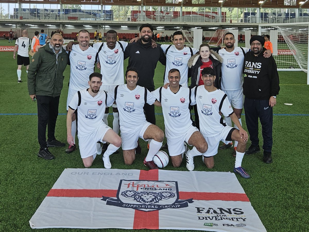 blues_4_all's tweet photo. On international duty with @ApnaEngland at the iconic St. George's Park, the home of England football!
Incredible day—good goals, great fun & making a difference, supporting @CureLeukaemia. The perfect setting for the 2024 Men's #CopaDelCL. ⚽
#ApnaEngland #Blues4All #CureLeukaemia #FansForDiversity
