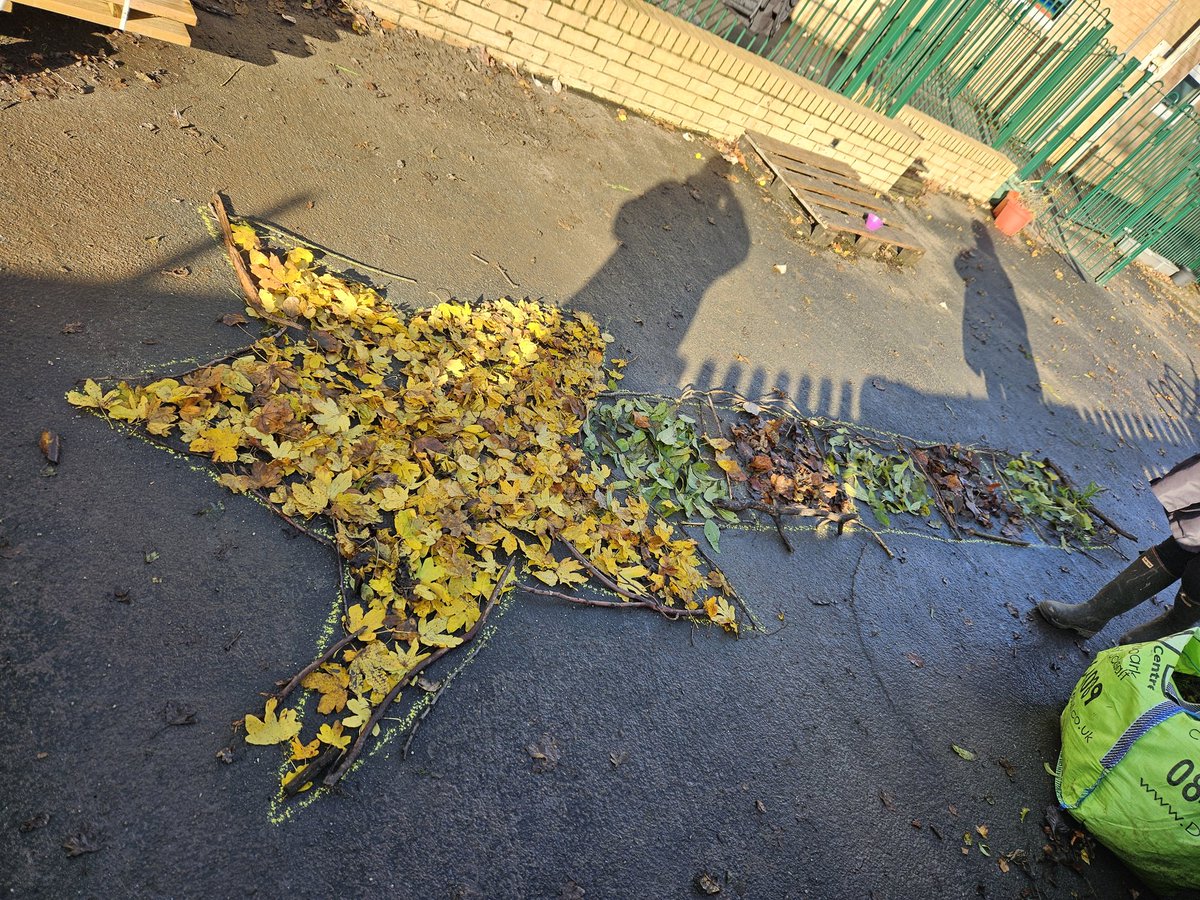 MrsLee24's tweet photo. We have been reading 'Room on the Broom' this week🧹. Look at this amazing magic wand Dosbarth Onnen made yesterday🪄 their team work was fantastic! @SychdynSchool https://t.co/98XQDfdVUi