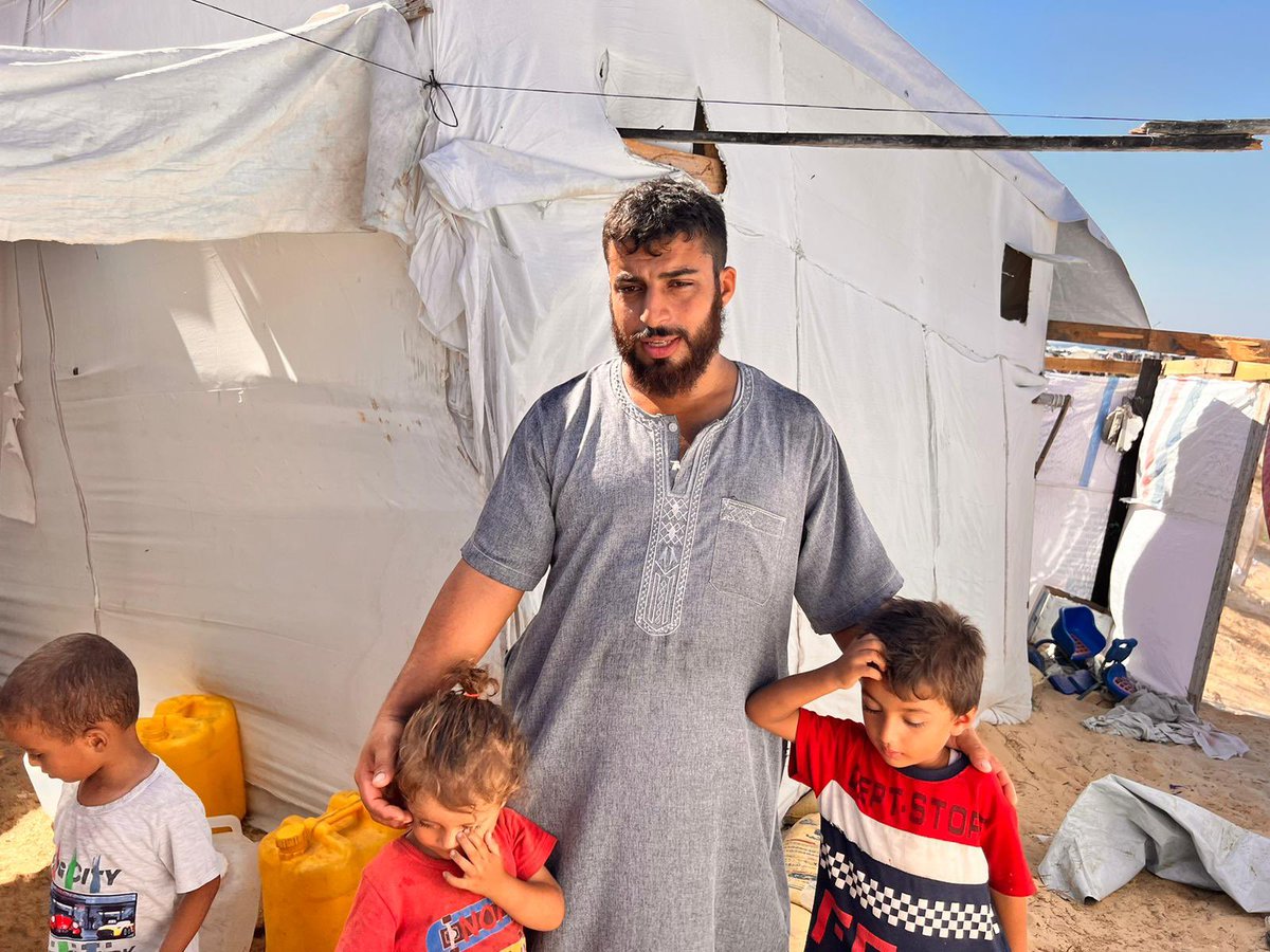 consultantPT's tweet photo. Dear colleagues, I appealing 4 your support to raise money 4 Mohammad a ⛑️Physiotherapist ⛑️in Gaza. I am fund raising to buy a tent⛺️ &amp; food 🍆for Mohammad this winter❄️. Please consider donating the price of a coffee☕️ to a fellow colleague in need🕊️🙏🏿🕊️
https://t.co/7Jcv8vabfV https://t.co/8vQ0Xgy5Z2