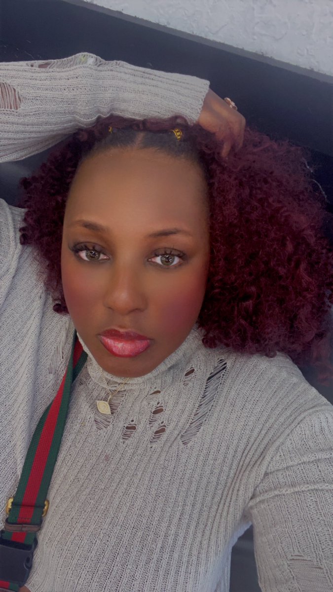 SteaphineJohns3's tweet image. Talk to me Nice 💋💫#feelslikeFall🍁