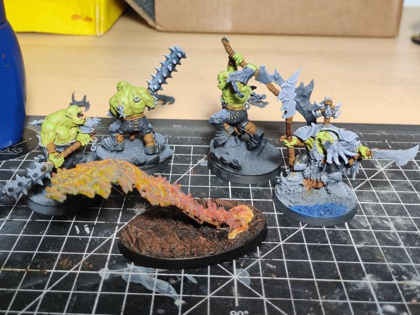 ajali_benjamin's tweet photo. #HobbyStreak day 41:
Did the pants, leather, loincloth and weapon handles while finishing the Base of Lifeswarm.
When these are finished, I have all my models ready for the rumble (unless I find a big enough flaw in my list at the RTT tmrw)
#WarhammerCommunity #Orktober https://t.co/SipURHRuG1