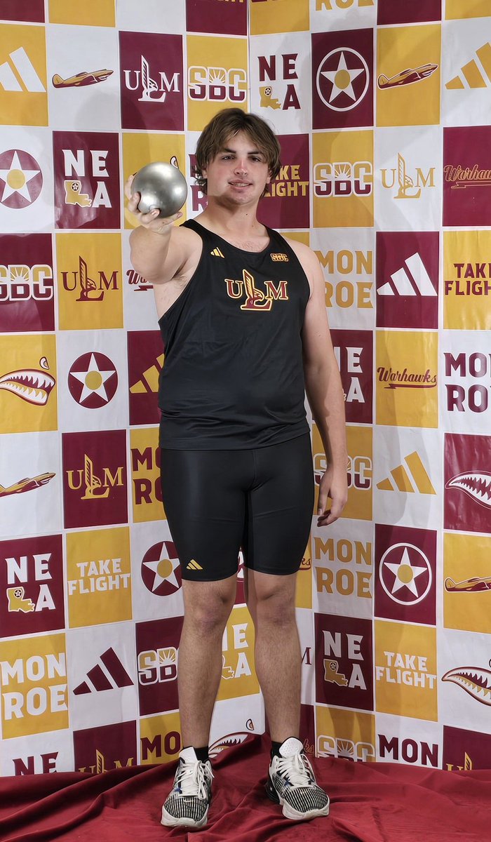 CharanzaShane's tweet photo. @ZCharanza had a great visit last weekend at ULM got to attend homecoming and hang out with the team. @flatoniadogs @ULM_Track @KTIMRadio @GRaydioDusek https://t.co/eteI7LYrYO