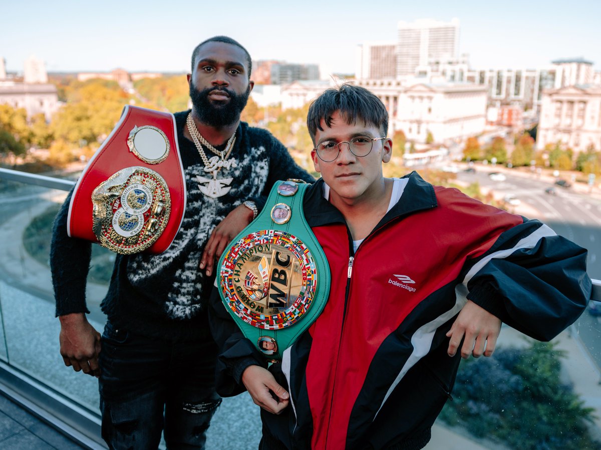 MatchroomBoxing's tweet photo. Two Kings, One City 👑👑

@JaronEnnis welcomes @210bam to Philadelphia ahead of their Nov 9 double header 🔥

#EnnisChukhadzhian | DAZN | #RodriguezGuevara https://t.co/kjX1h8SxJ4