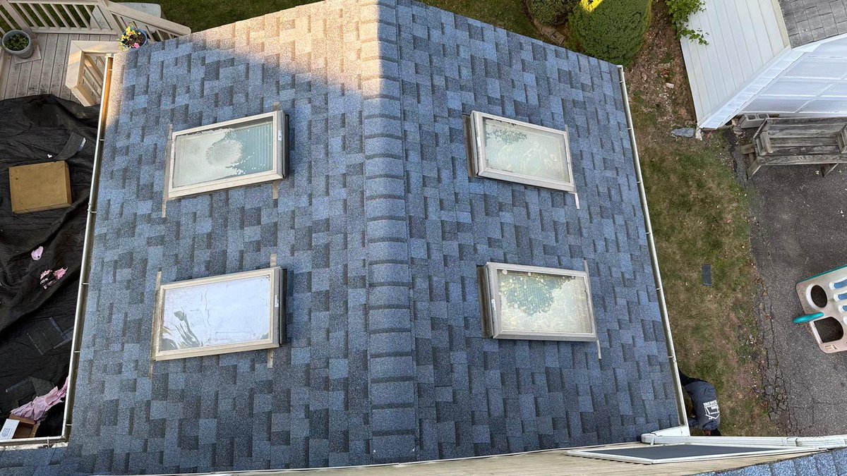 This customer in Teaneck NJ chose a Biscayne Blue color #shingle from <a href="/gafroofing/">GAF Roofing</a> .  Looks great for this home. Contact us for all your roofing needs. #roofer #roofingcompany #teaneck #roofersofinsta #bergencounty