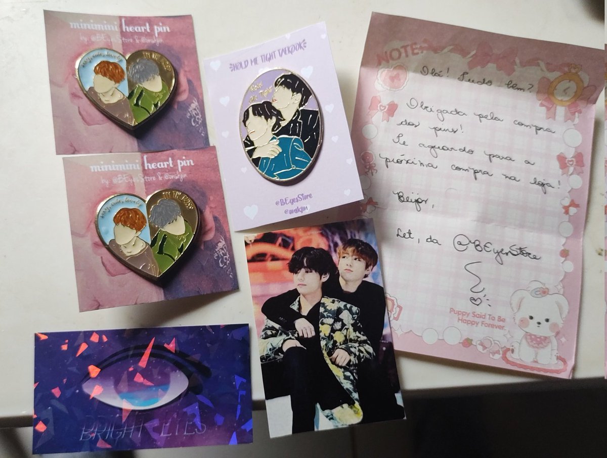 ttkloves's tweet image. OS PINS PERFEITOS EXISTES E EU POSSO PROVAR 😭 
Olhem que perfeição, agora eu tenho pins dos meu papais yoonmin 🥺💜
@BEyesStore muito obrigada pela atenção 😍 feedback super positivo 💜
