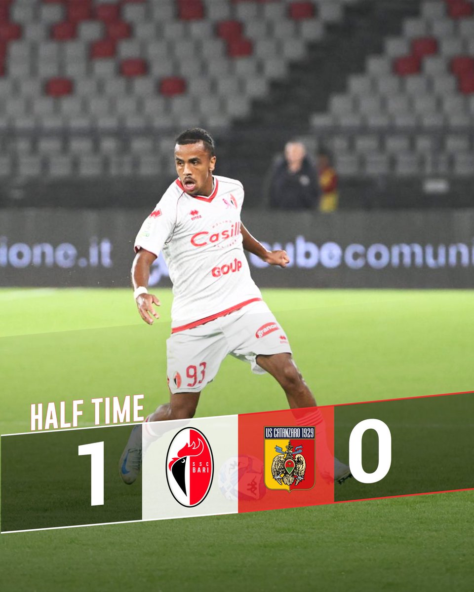 sscalciobari's tweet photo. ⚪️🔴🐔 #BARCAT HT 1-0
[30’ pt Dorval]
#sscbari https://t.co/DIw4TSL0iL