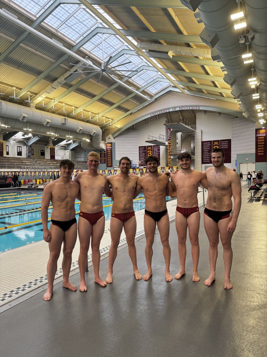 GopherSwimDive's tweet photo. HAPPY SENIOR DAY!

Come out before tonight’s meet to help us celebrate this special group ❤️

#SkiUMah 〽️ https://t.co/bZMhTr497P