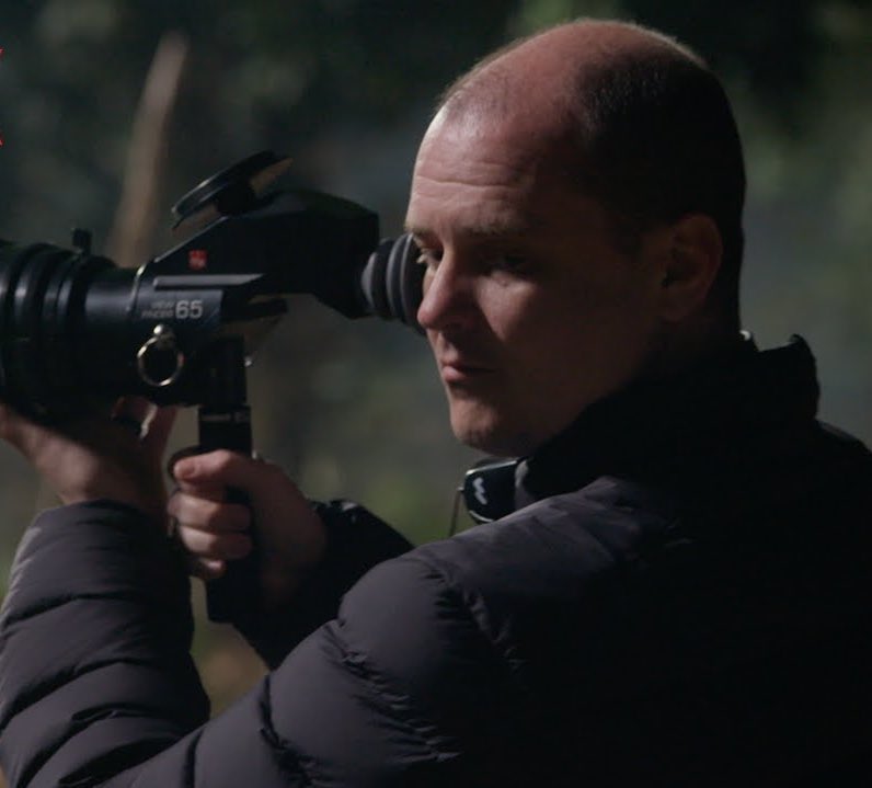 FilmUpdates's tweet image. Mike Flanagan says his ‘EXORCIST’ film will be the scariest film he’s ever made.