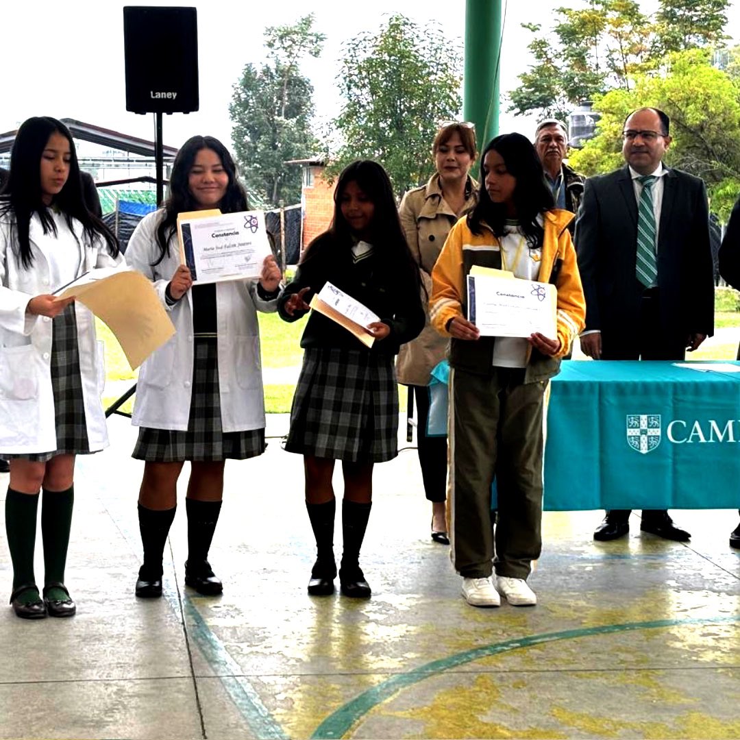 CE_Zama's tweet photo. Ceremonia de Entrega de Certificaciones de Cambridge.
También se entregaron reconocimientos a quienes participaron en la Celebración del Día Internacional de la Cultura Científica en la FES Iztacala y a quienes ganaron certificaciones para ExpoCiencias Nacional y FENECIT 2025. https://t.co/4HcVB2Z9HU