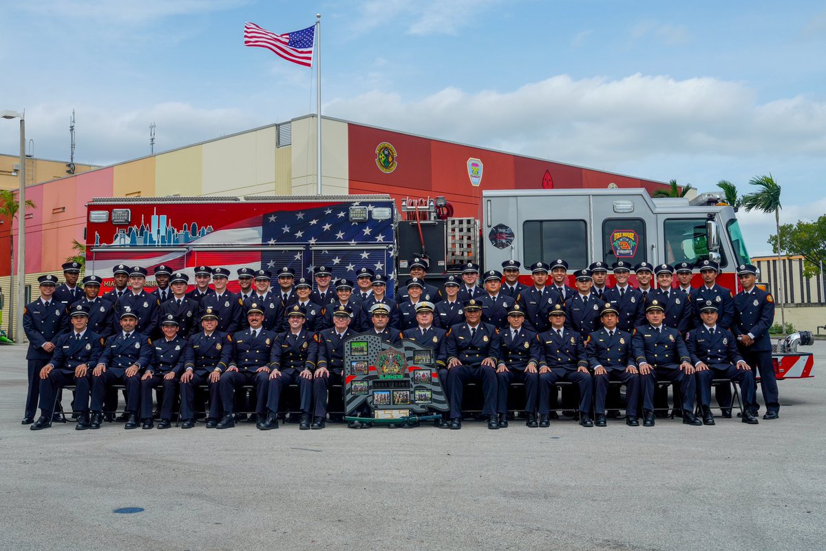 MiamiDadeFire's tweet photo. Yesterday, the 33 recruits of #MDFRClass155 officially graduated and became probationary firefighters. Here are some ceremony highlights! https://t.co/pDF0dUToiS