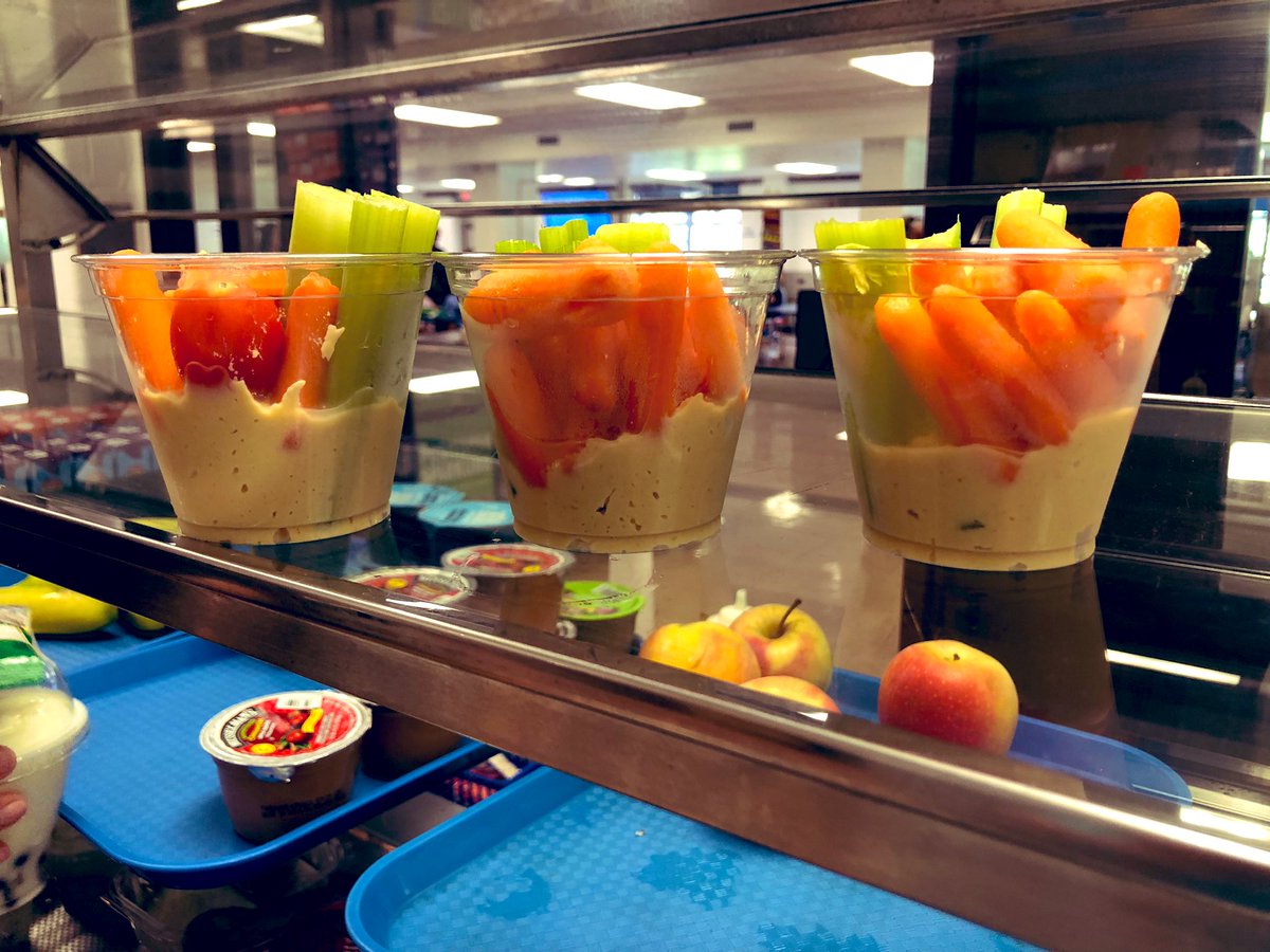 KenstonCafe's tweet photo. 🚨Can’t believe we’re one quarter of the way through the school year ‼️
Here are some highlights from Bomber Cafe 🙌🏼 
▪️New global flavor entrees
▪️New veggie and legume recipes 
▪️Hummus dipper cups
▪️Fresh fruit and veggie bars
Looking forward to many more good eats! 😋✈️⭐️💙 https://t.co/j5HduiMIqW