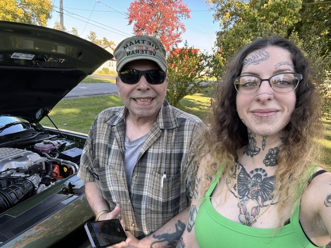 So my grandpa likes my new baby https://t.co/dC1JGFh6fL
