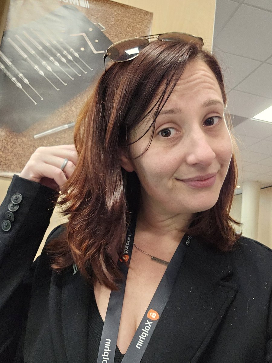 likeidreamof28's tweet photo. I must say, #LockCon people, although we all speak completely different languages is the most inclusive fun conference i have been to, I'm so excited to finally make this international trip after 10 years of invites. https://t.co/vp3Olpw3nL