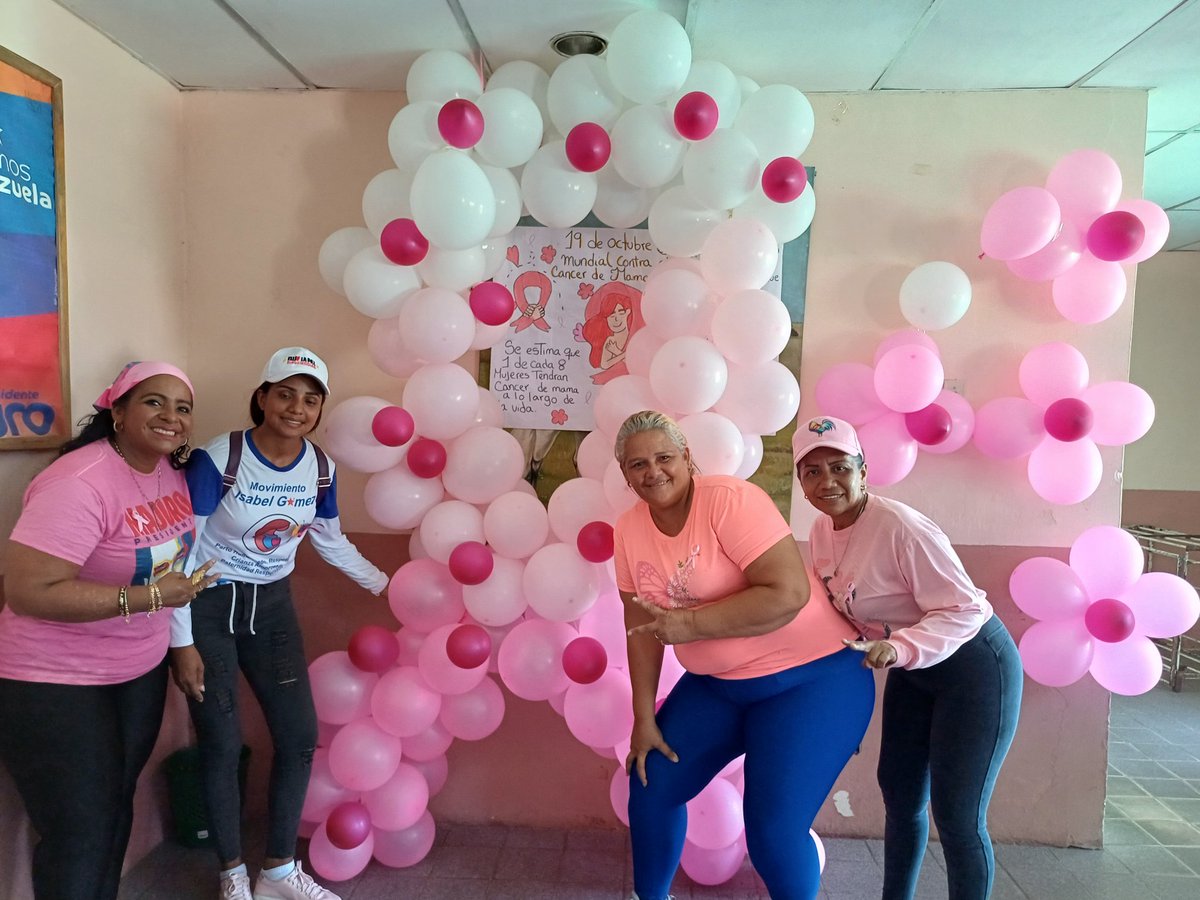 MVistaalsol's tweet photo. Juntos a todas nuestra fuerza que nos acompañó en la caminata realizamos charla referente al Día Internacional de Lucha contra el Cáncer de mama, llamando una vez más a todas las Mujeres y hombres para que se realicen sus respectivo chequeo.

*"Tócate Para Que No Te Toque"* https://t.co/zsKeMikiIz