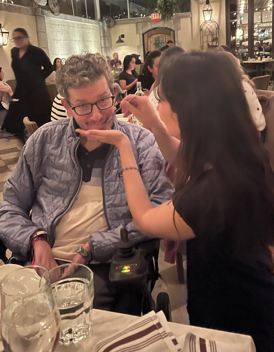 Brian Wallach tweet media