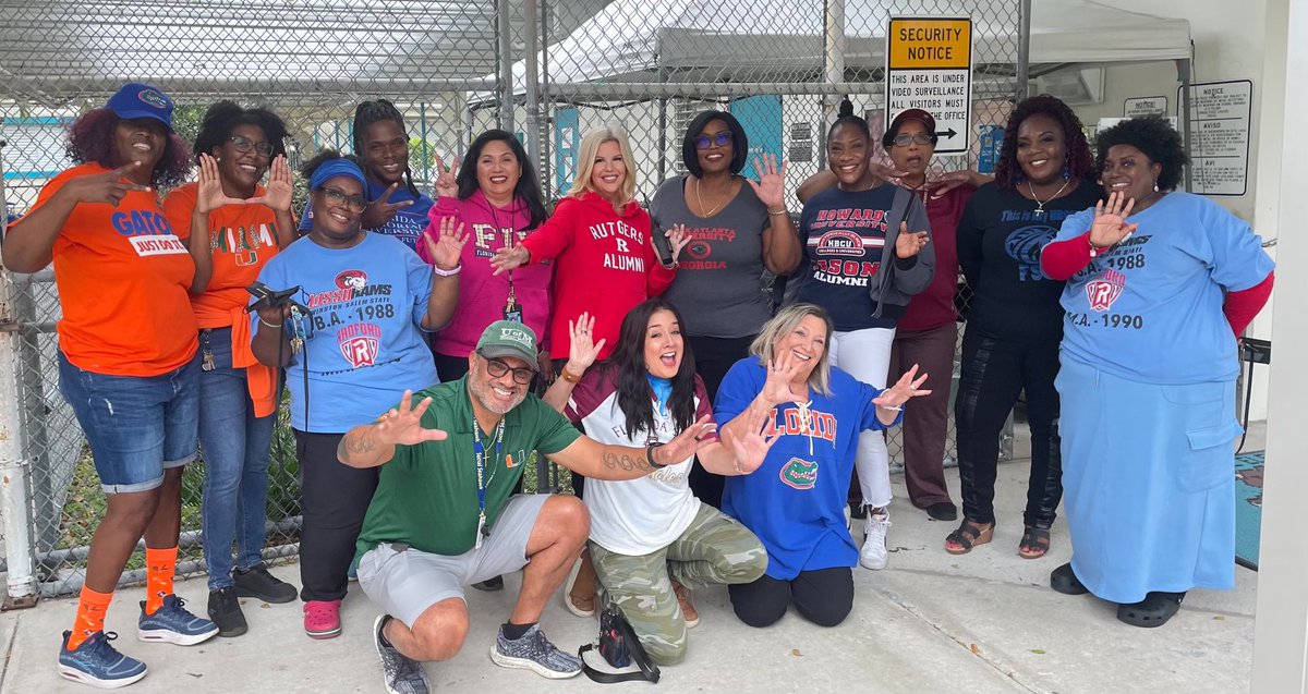 NBEBears's tweet photo. Natural Bridge is college ready!
#BeCollegeReadyM-DCPS https://t.co/zVajJEwXU1
