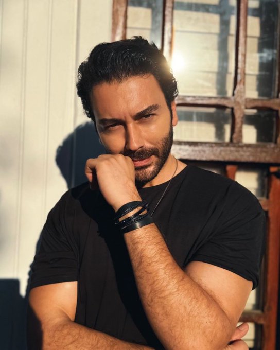magazin_portali's tweet photo. #OğuzPeçe https://t.co/6Y7mP25WnX