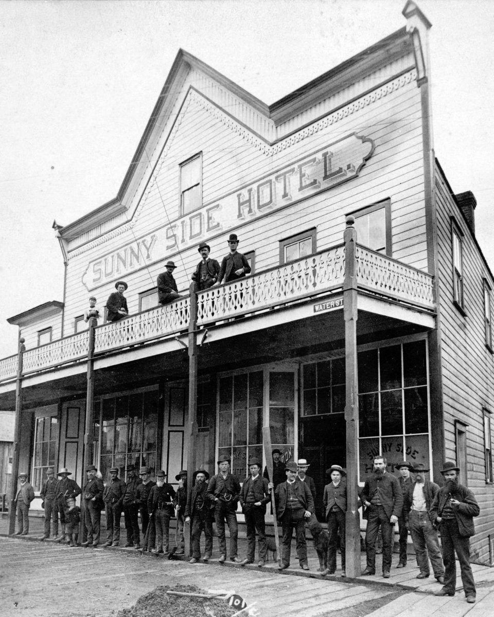 Forbidden Vancouver Walking Tours tweet media