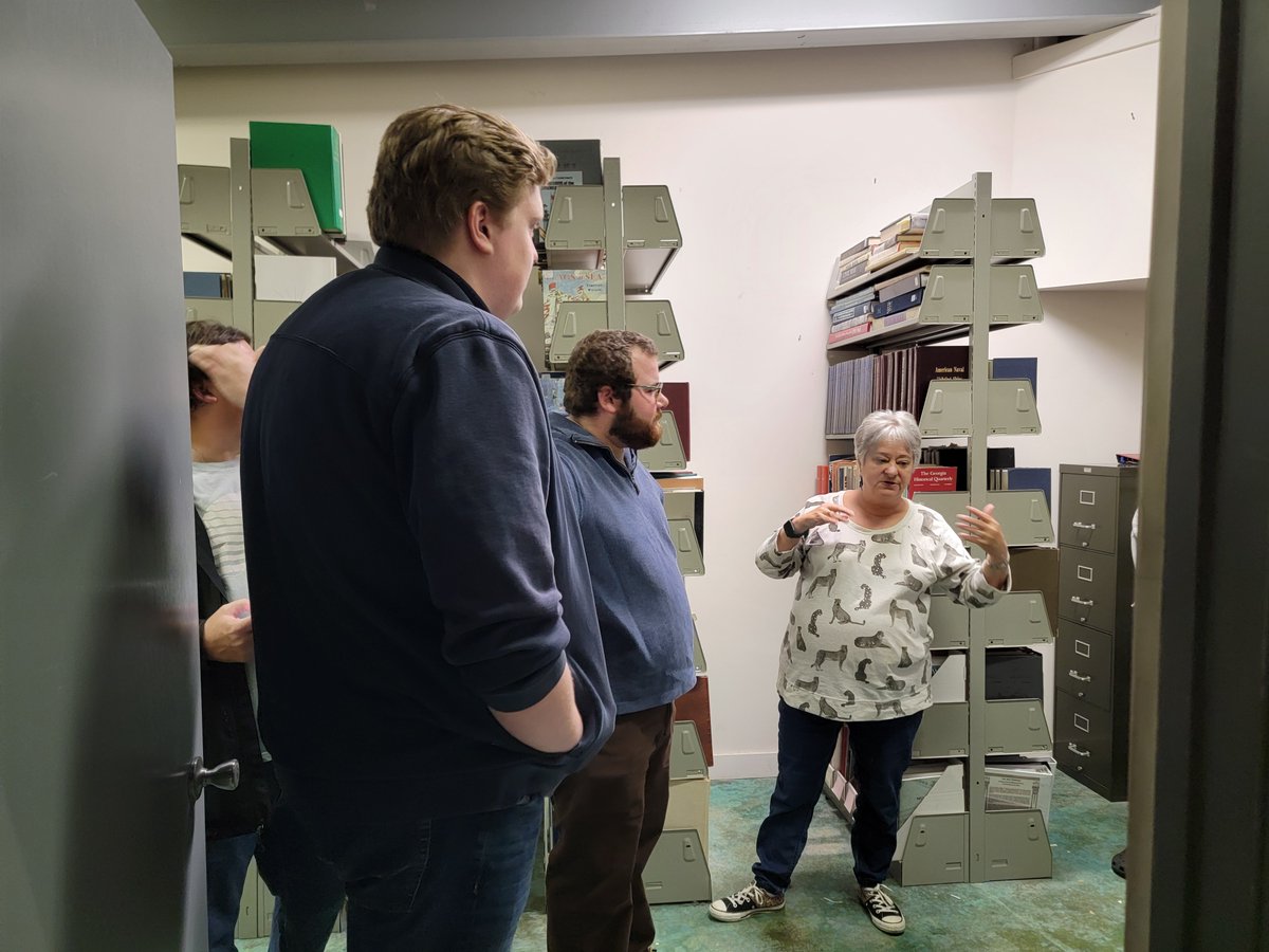 Dr. Laura June Davis tweet media