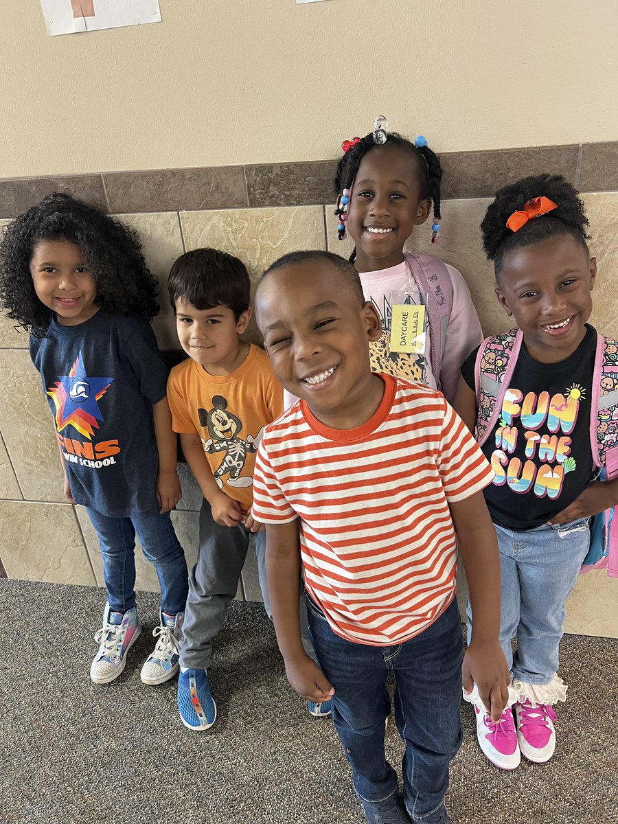 ASE_School Counselor 💚🫶🏽🖤 (@vacosta_ase) on Twitter photo 🍁Unity Day 2024 at ASE 🍁Our students spread the message of kindness, community, inclusion, and acceptance. <a href="/CThompson_ASE/">ASE_Counselor🐾💚🖤</a> <a href="/msmithcounselor/">Matt Smith</a> <a href="/HumbleISD_ASE/">Atascocita Springs</a> 🍁Unity Day 2024 at ASE 🍁Our students spread the message of kindness, community, inclusion, and acceptance. <a href="/CThompson_ASE/">ASE_Counselor🐾💚🖤</a> <a href="/msmithcounselor/">Matt Smith</a> <a href="/HumbleISD_ASE/">Atascocita Springs</a>