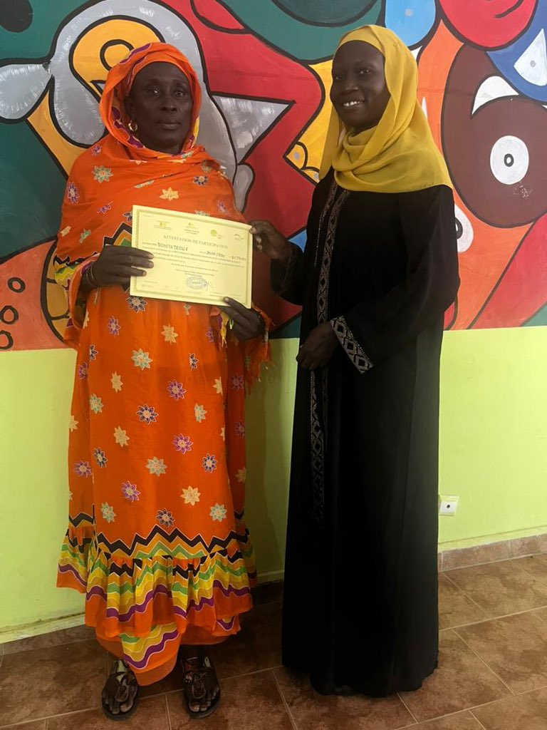 RfaEnergie's tweet photo. #RFASenegal

La formation des Groupements de Promotion Féminine (GPF) de Toubacouta, Nioro Thierno Alassane Tall et Keur Samba Gueye s’est clôturée avec succès par la remise des attestations ce vendredi 18 octobre 2024 .
#RFASenegal https://t.co/JkKsDfiWmZ