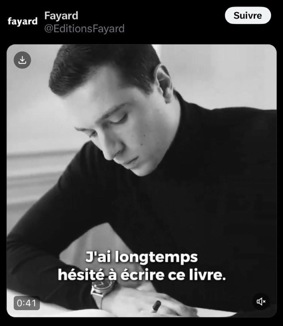 « Et puis, après avoir réalisé un dossier de 1500 pages pour masquer un emploi fictif, je me suis dit que je pouvais bien écrire un livre de 200 pages ».