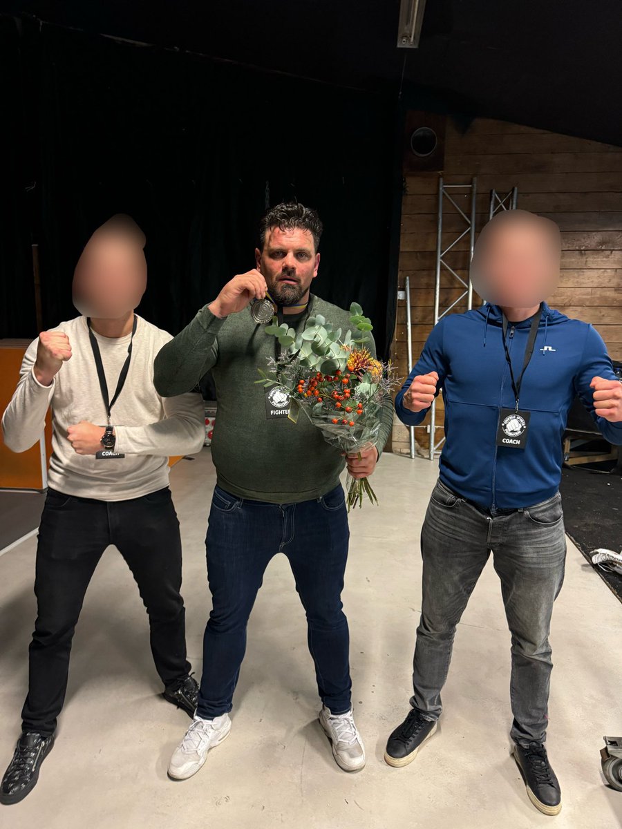 Helt vanlig kille tweet media