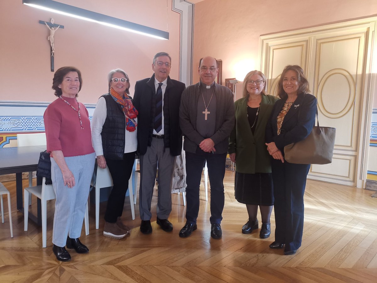 Con el nuevo Arzobispo de Pamplona, d. Florencio Perello. Hablamos de #voluntariado y de Profesionales Solidarios. Encuentro muy cordial y afectivo.