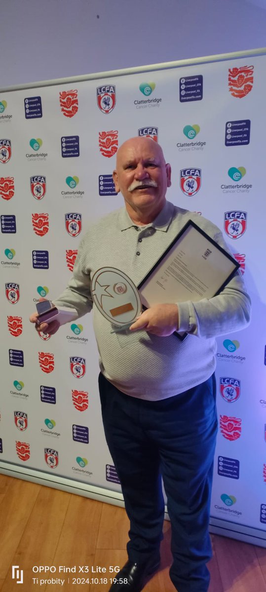 WoodstreetFc's tweet photo. Big shout out to our manager Frank, 50 years recognition with @Liverpool_CFA tonight, no one comes close 👏🏻 https://t.co/g8UcEfuwns