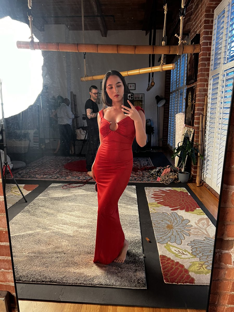 Got my red dress on tonight. 💋