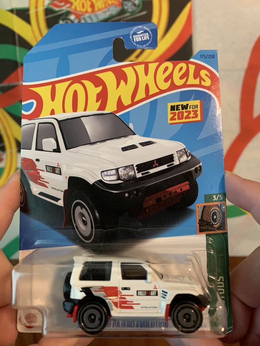 dailyhotwheels's tweet photo. Hot Wheel of the Day - Mitsubishi Pajero Evolution!

This Mitsubishi Pajero Evolution is the 3rd model in the 2023 Mud Studs Mini Collection, and is the cars first ever appearance!

#hotwheels #mitsubishi https://t.co/7mhFNP00M0