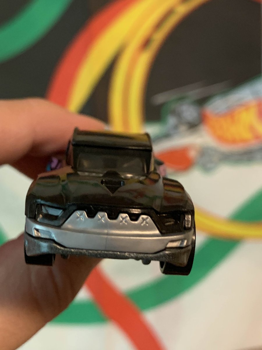 dailyhotwheels's tweet photo. Hot Wheel of the Day - Terra-Tracktyl!

This Terra-Tracktyl is the 1st model in the 2024 Track Champs Mini Collection, and is really ugly that's why I wanted to post it. It isn't even a pterodactyl.

#hotwheels #terra https://t.co/fa9IQsD32n