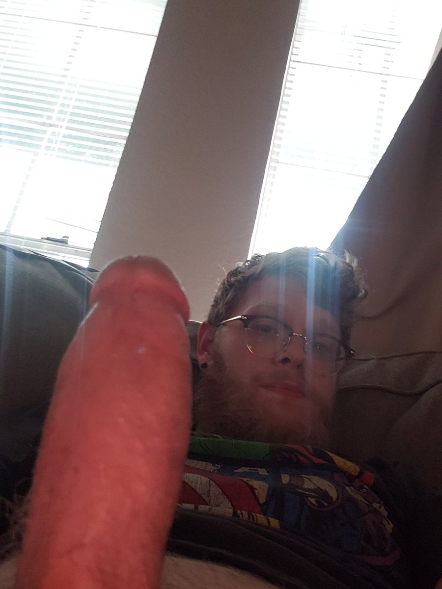 Just saw a clip that <a href="/EJOnDemonTime/">EJ </a> just sent me and DAMN. All the way up and all the way down with long intense eye contact. 2 signs of a dedicated cocksucker.