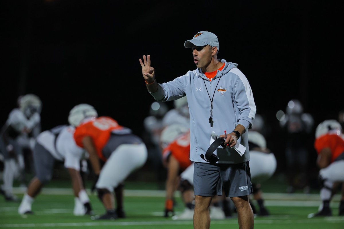 Our Football Founders Society enjoyed an exclusive evening with #UTRGV Athletics, highlighted by a team scrimmage at the new football practice facility. We are truly grateful to these early investors who have believed in our vision from the start!✌️ 

#RallyTheValley #WinToday