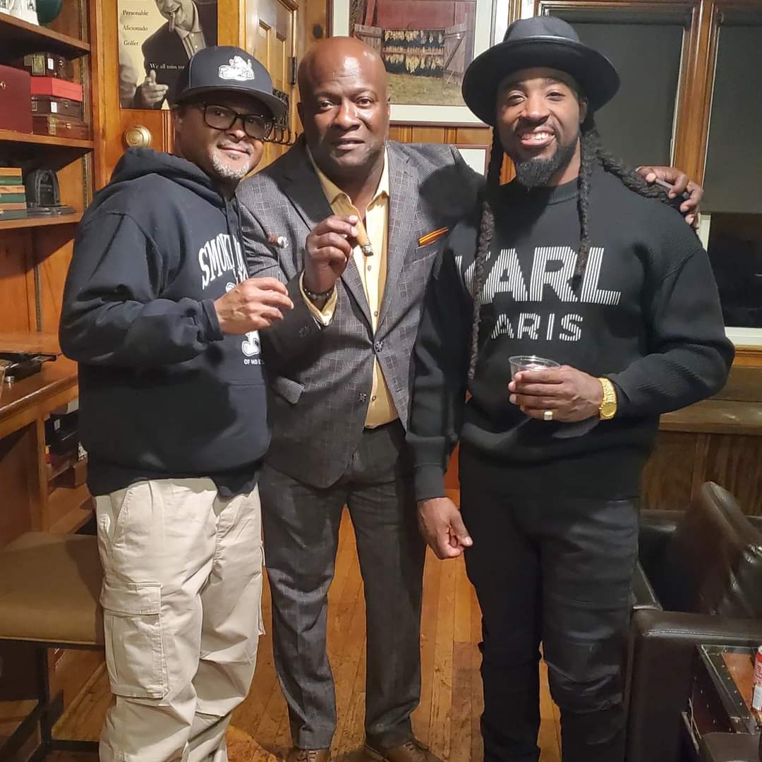 Rashawn410's tweet photo. Out supporting @RobLongSports last night #Pathfindersforautism https://t.co/z7QRUzkEUg