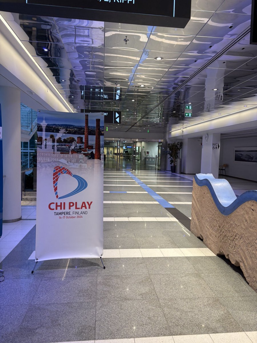 hrn_lleoo's tweet photo. フィンランド出張終了！
CHI PLAYは初参加でしたが，とても雰囲気の良い学会で楽しかったです．フィンランドは自然もサウナも最高過ぎました https://t.co/lU76M6Lzf6