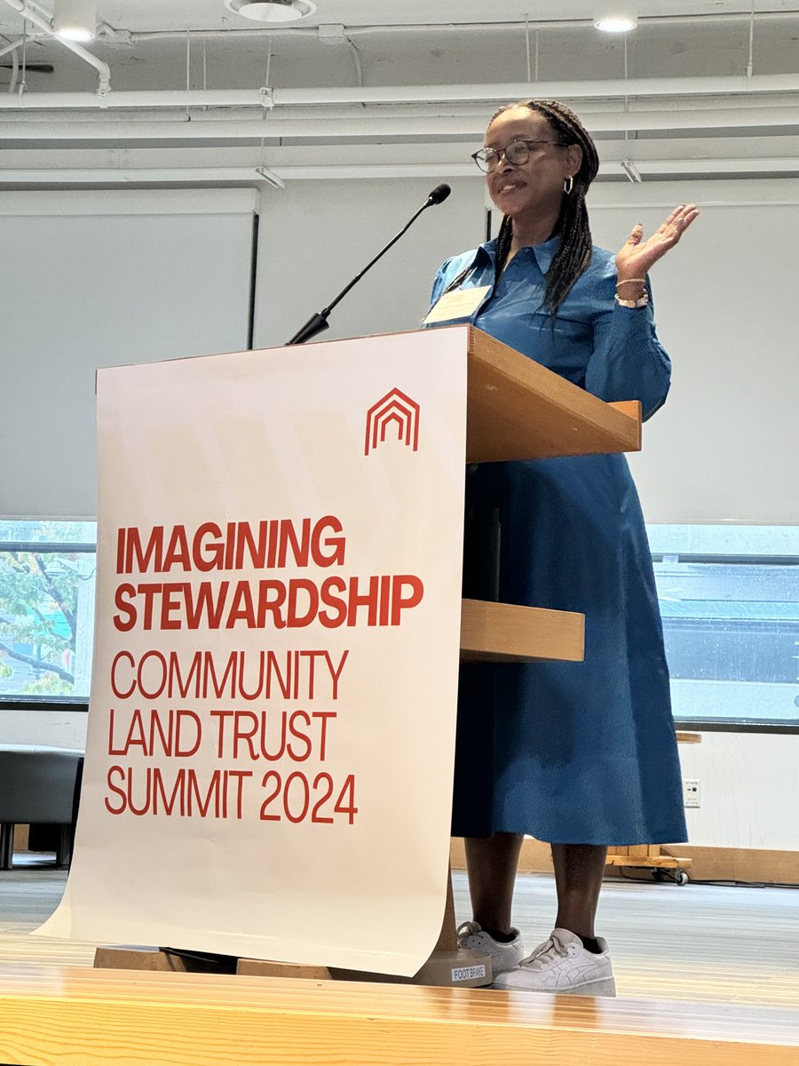CLT and <a href="/chfbc/">CHF BC</a> Michelle Cooper-Iversen delivers keynote address at today's #CLTSummit in Vancouver.