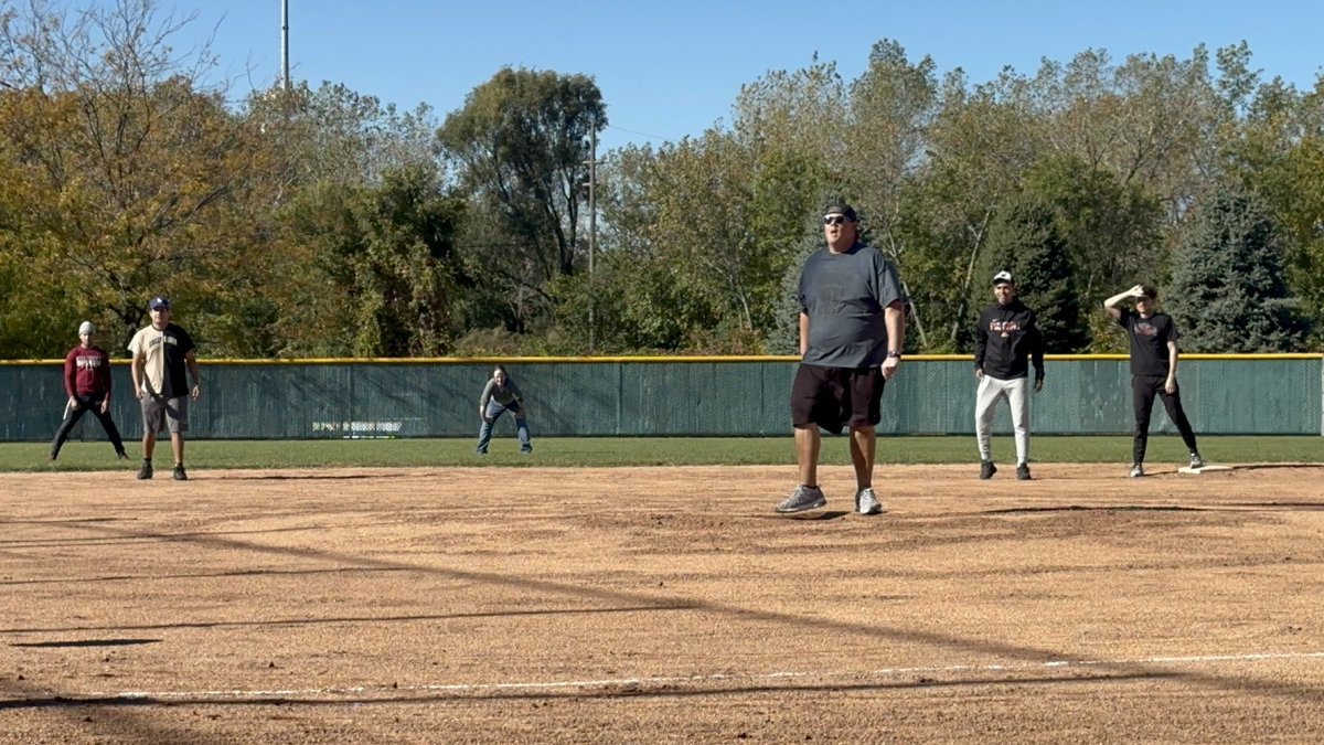 CCSJAthletics's tweet photo. Second annual faculty vs student kickball game! 

Students with the win for the second year in a row. 

#HomeComingWeek
#CCSJ🌊 https://t.co/3rVBr5eHtd