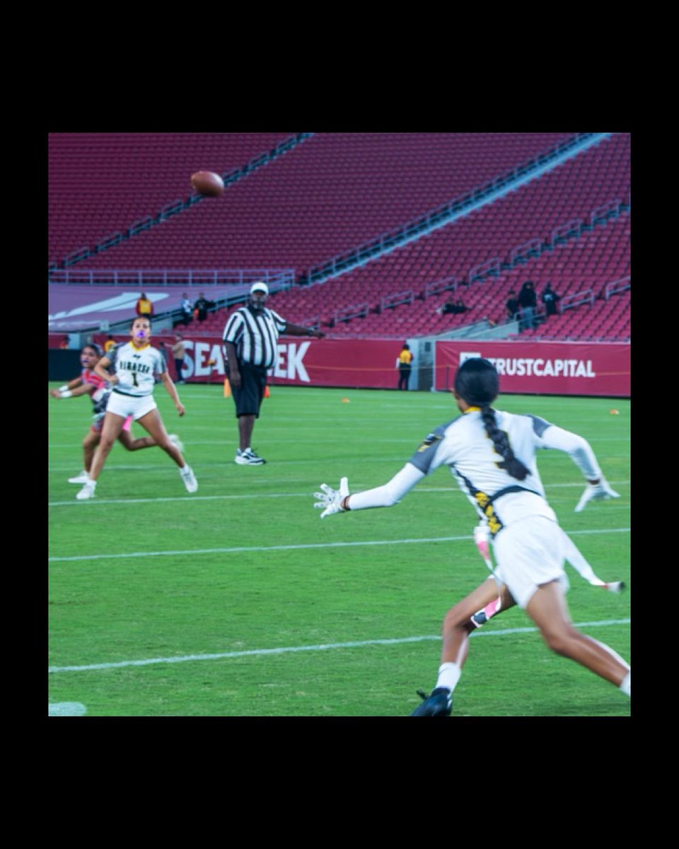 LAschoolsSouth's tweet image. A powerful showdown in the girls' flag football game at the Harbor Classic! 🏈 Congratulations to @SanPedroPirates on the victory, and @BanningHSPilots’ resilience and teamwork were just as impressive, with inspiring talent from both teams! #HarborClassic2024 #GirlsFlagFootball