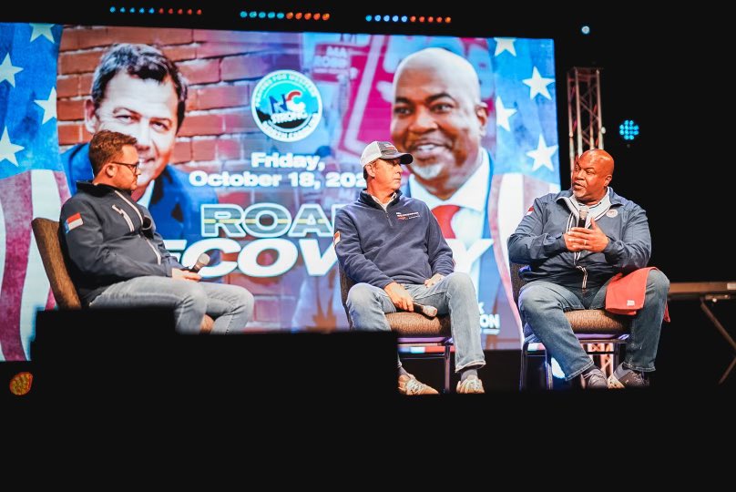 markrobinsonNC's tweet image. The road to recovery shouldn’t be a politically partisan one. Hal Weatherman and I are committed to igniting a rebuild of our great communities on day one! 

The devastation from Hurricane Helene will be felt for months to come.
 
But rest assured, under a Robinson-Weatherman…