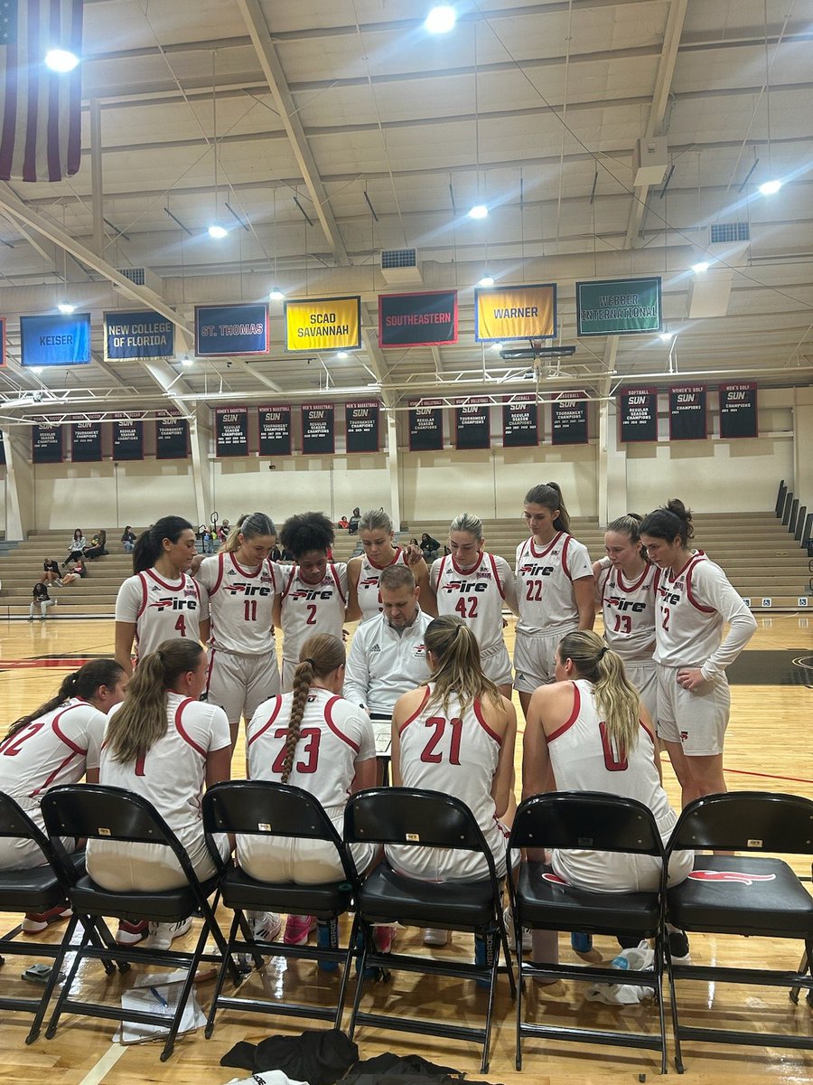 JoshuaEpperson's tweet photo. Excited to get our season started with this great group of young women. 

#fuelthefire 
#letitrain https://t.co/VLXbYiCWNz