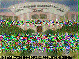 Jutahariadi's tweet photo. UMKA-1 over Bali, 2024-10-19, 01:23 UTC.
Got 3 #SSTV from #RS40S dedicated to celebrates 35th Anniversary of Korolev Scientific and Engineering Lyceum.
Mode #ROBOT36 #SPUTNIX #R4UAB https://t.co/BnVovj053H