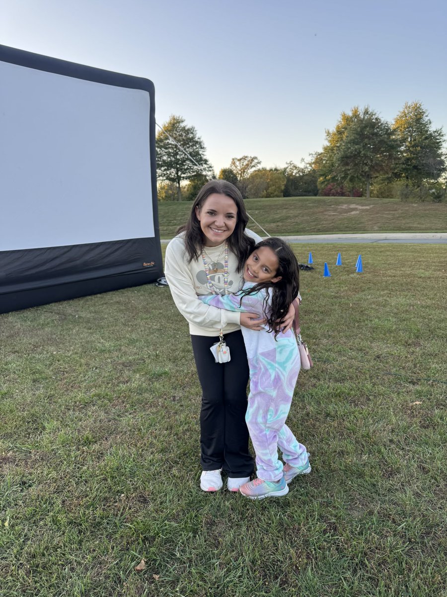 Fun night at SPOOKY BINGO! <a href="/LCPSLegacy/">Legacy Elementary</a> <a href="/KOHara517/">Kirsten O'Hara</a> <a href="/JokeOfBugaj/">Melissa Bugaj</a>