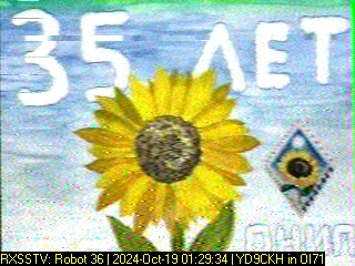 Jutahariadi's tweet photo. UMKA-1 over Bali, 2024-10-19, 01:23 UTC.
Got 3 #SSTV from #RS40S dedicated to celebrates 35th Anniversary of Korolev Scientific and Engineering Lyceum.
Mode #ROBOT36 #SPUTNIX #R4UAB https://t.co/BnVovj053H